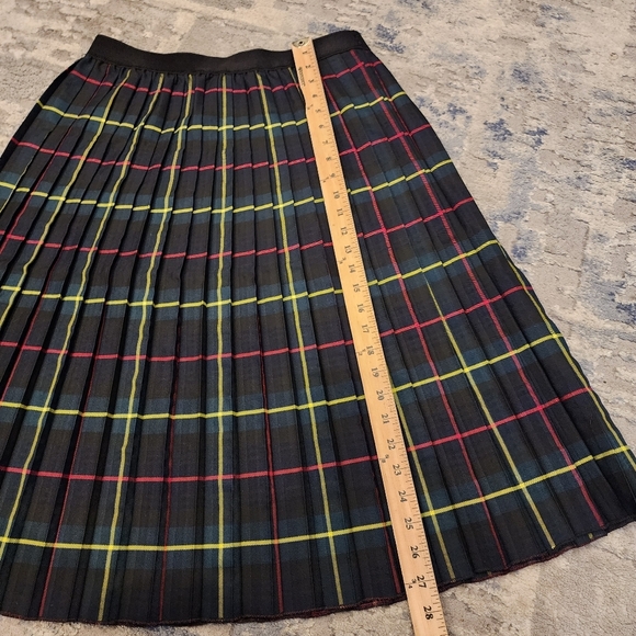NWT Romeo & Juliet Couture Pull On Twill Pleat Tartan Plaid Skirt Holiday Large - Picture 5 of 16